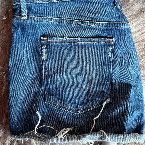 Good American shorts - Picture 9 of 11